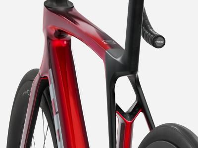 Trek Madone SL 7 M Gloss Fury Red/Matte Deep Smoke Produktbild 3