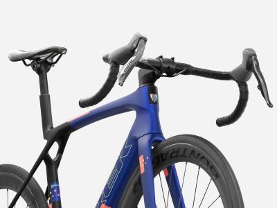 Trek Madone SL 6 AXS XL Matte Cobalt Blue/Trek Black/Li Produktbild 4